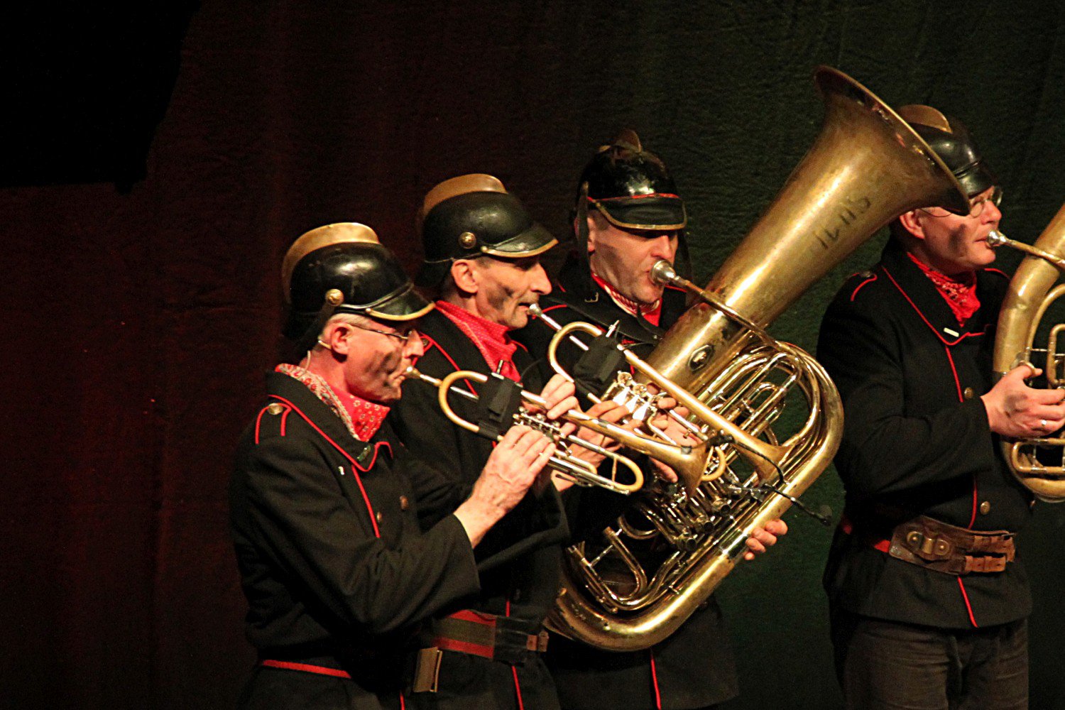 Die Altneihauser Feierwehrkapell‘n