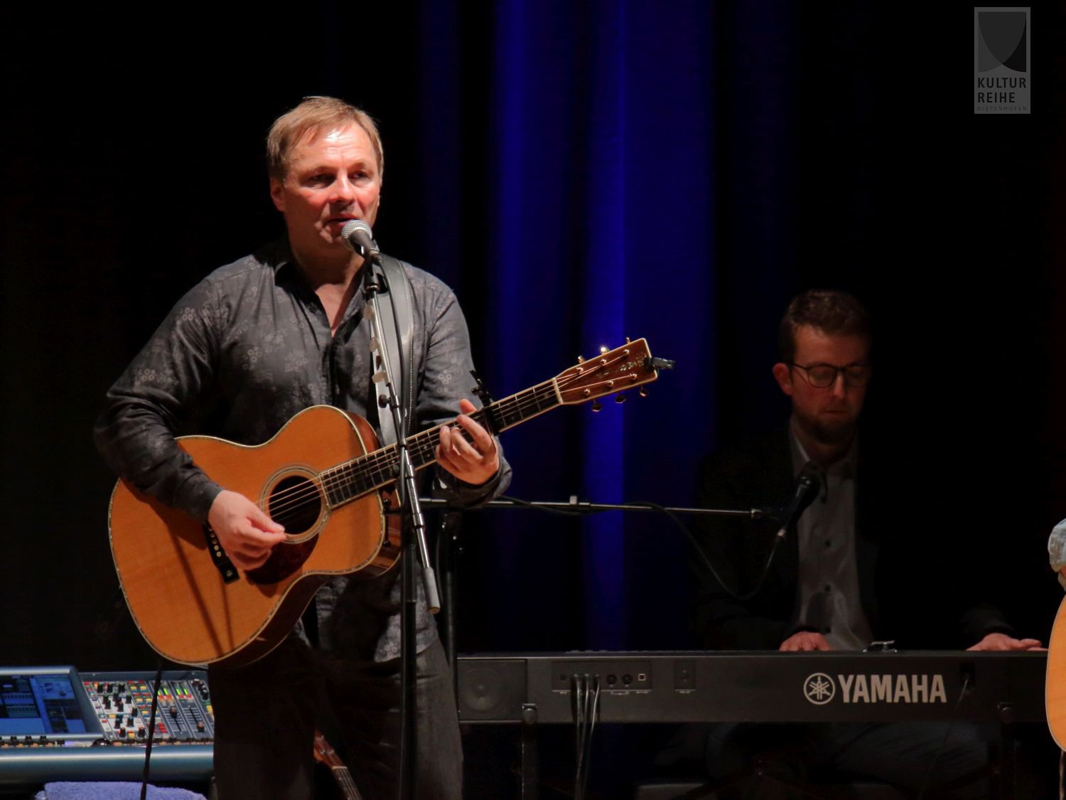 Simon & Garfunkel Revival Band