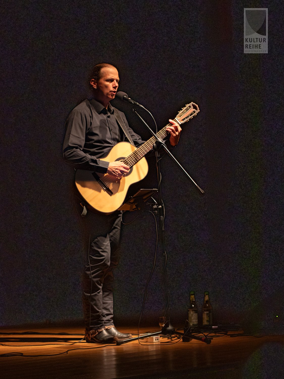 Stefan Eichner spielt Reinhard Mey
