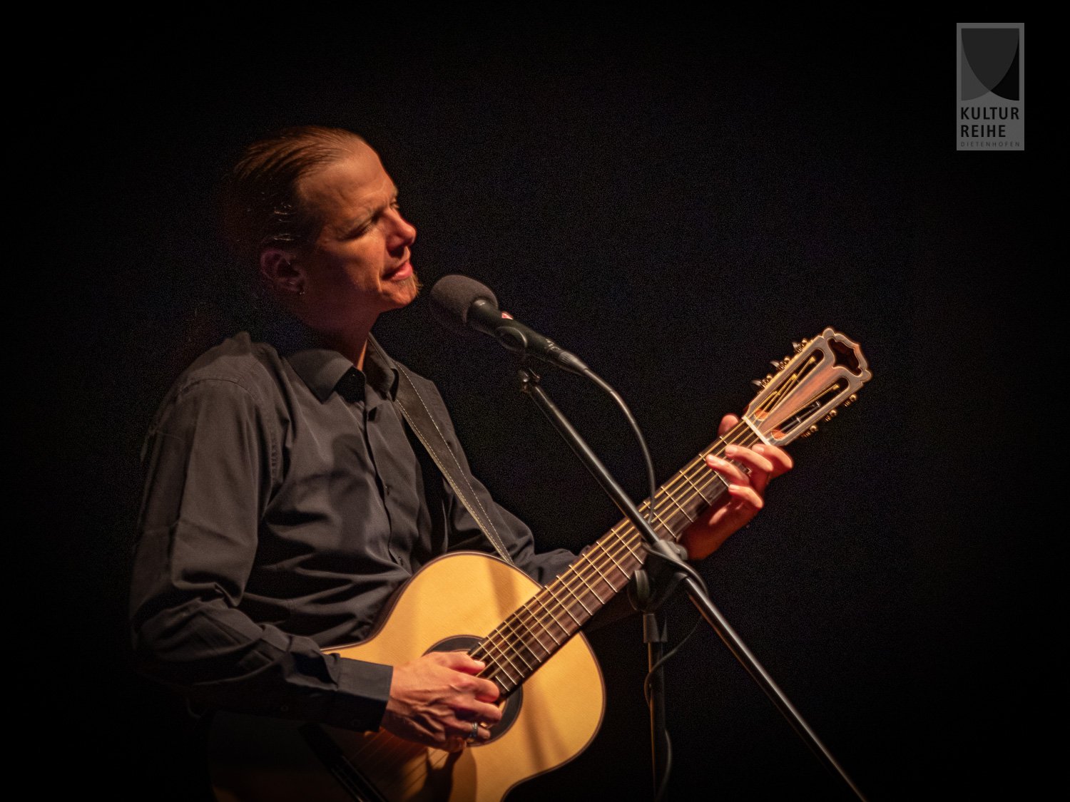 Stefan Eichner spielt Reinhard Mey