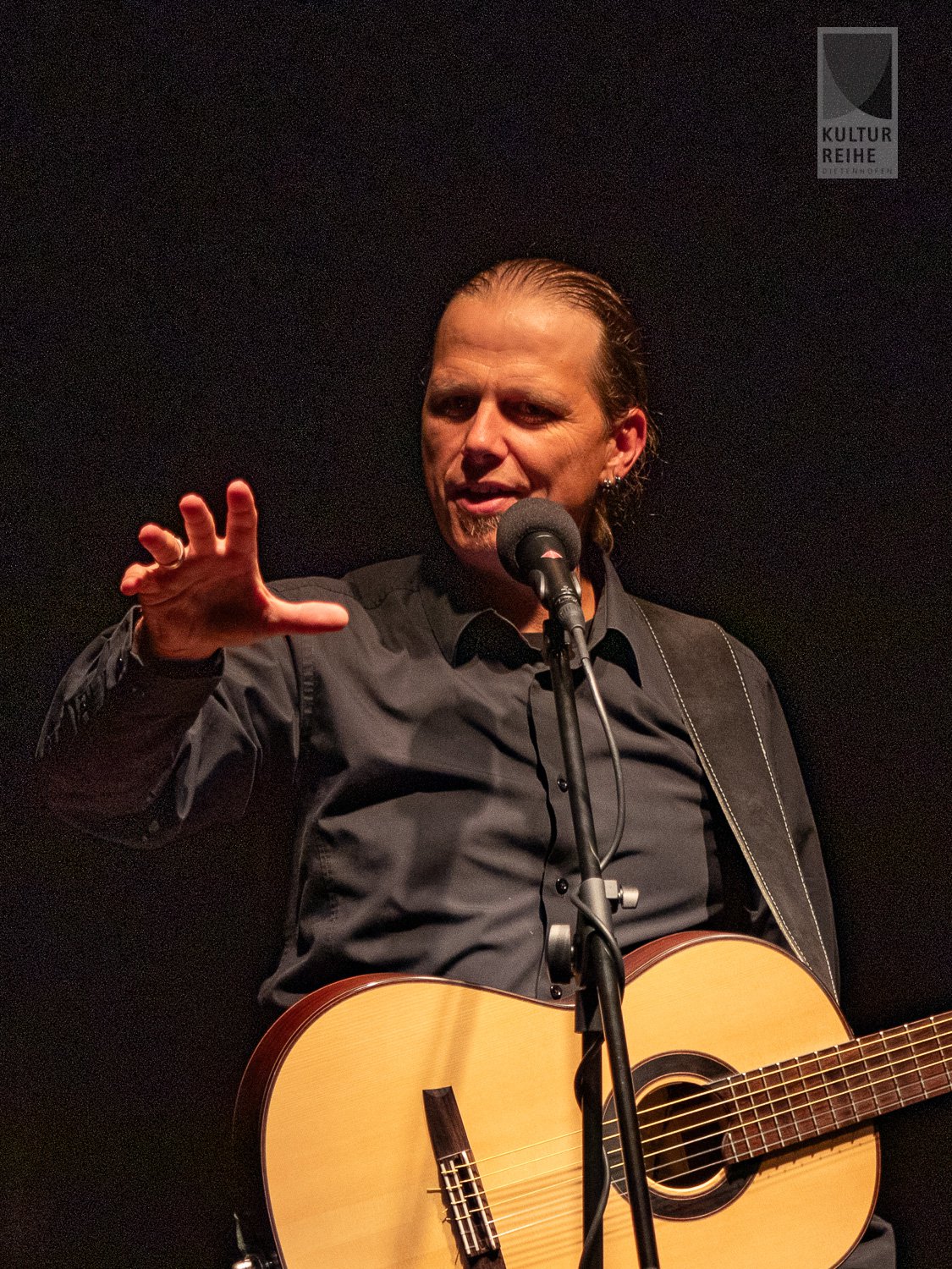 Stefan Eichner spielt Reinhard Mey